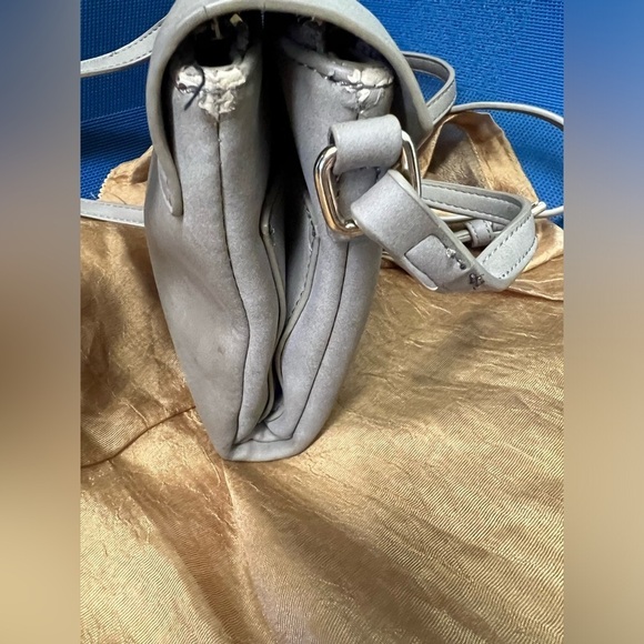 Street Level crossbody Bag REDUCED ❗️ - Picture 2 of 12